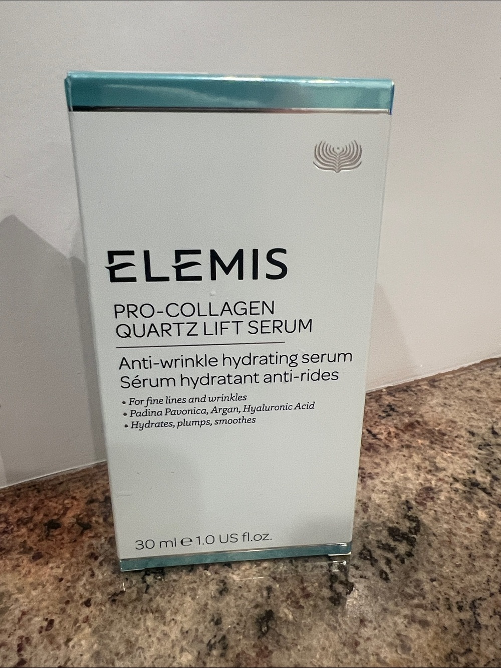 ELEMIS Pro-Collagen Quartz Lift Serum - White with Teal Accents